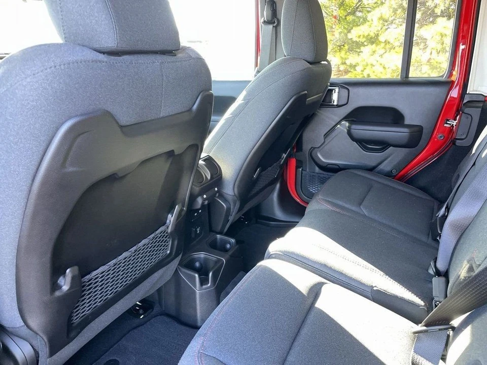 2025 Jeep JL Wrangler - Image 13 of 21