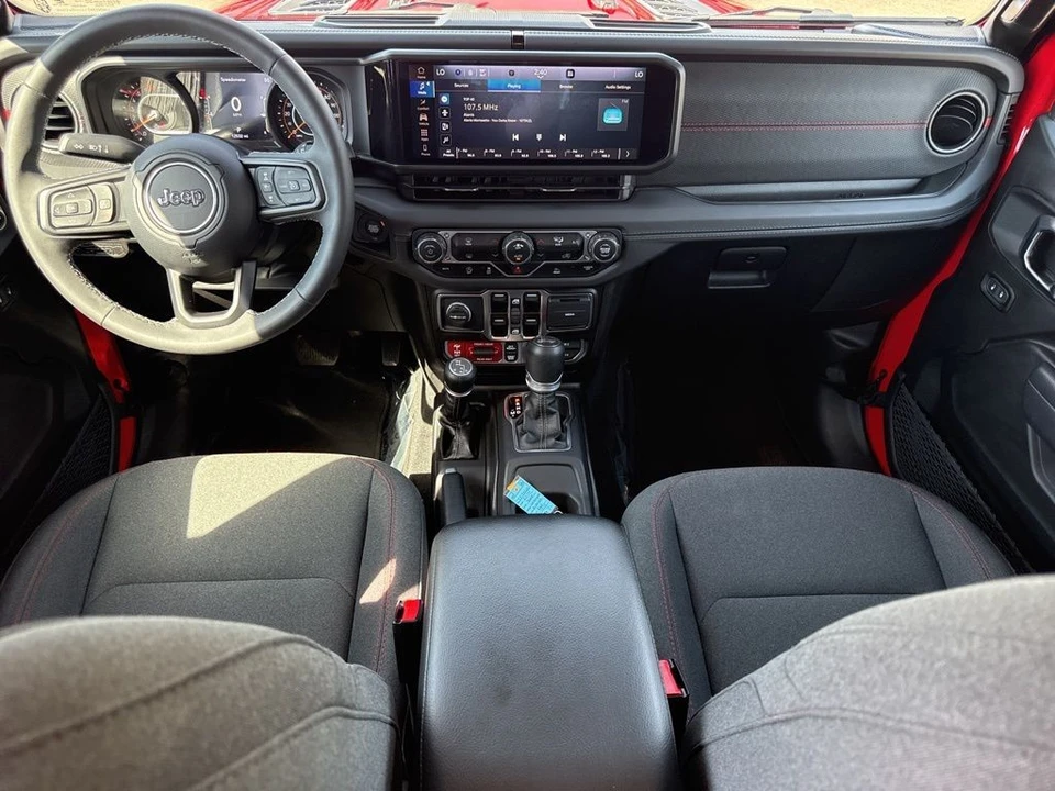 2025 Jeep JL Wrangler - Image 12 of 21