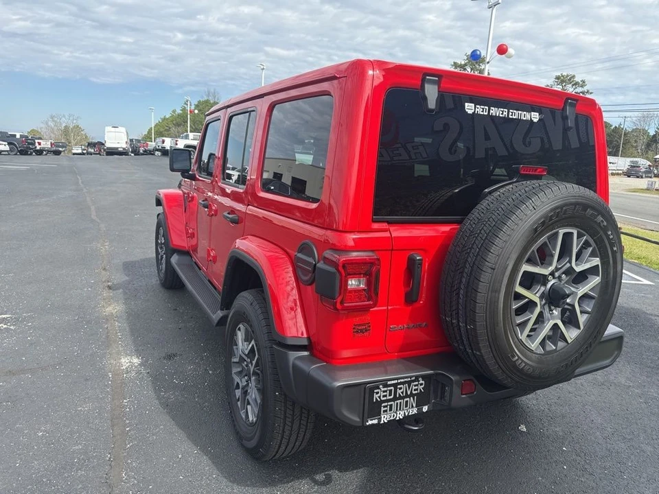 2025 Jeep JL Wrangler - Image 7 of 21