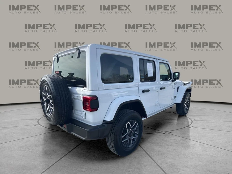 2025 Jeep JL Wrangler - Image 5 of 21