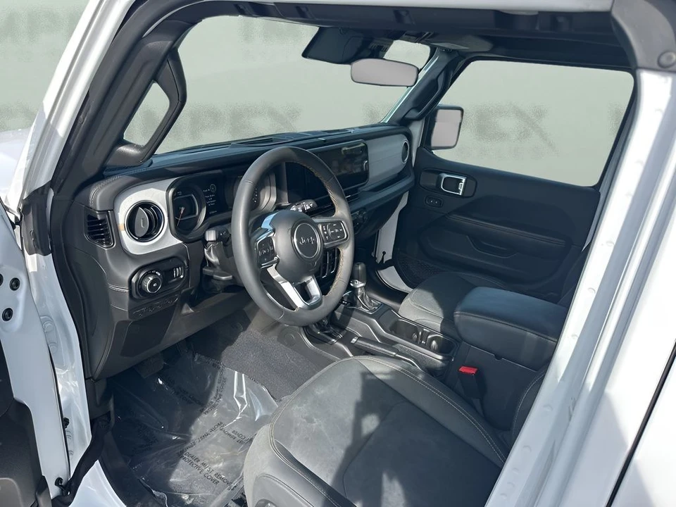 2025 Jeep - Image 9 of 31