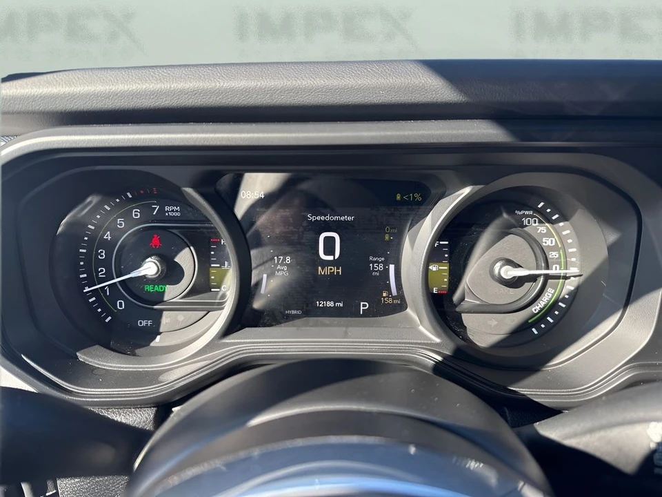 2025 Jeep JL Wrangler - Image 23 of 31