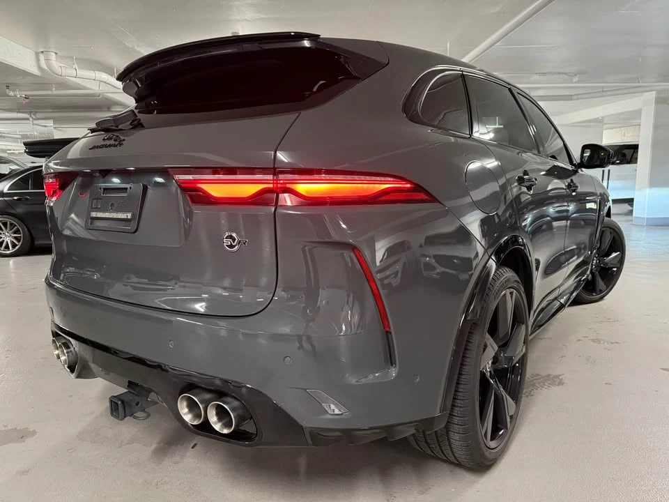 2025 Jaguar F-Pace - Image 7 of 20
