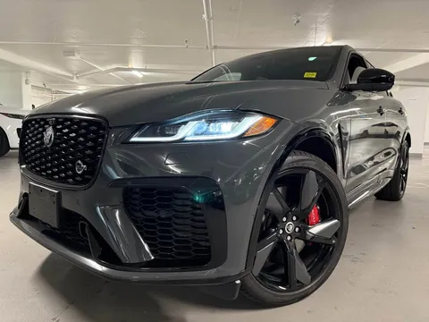 2025 Jaguar F-PACE SVR 575