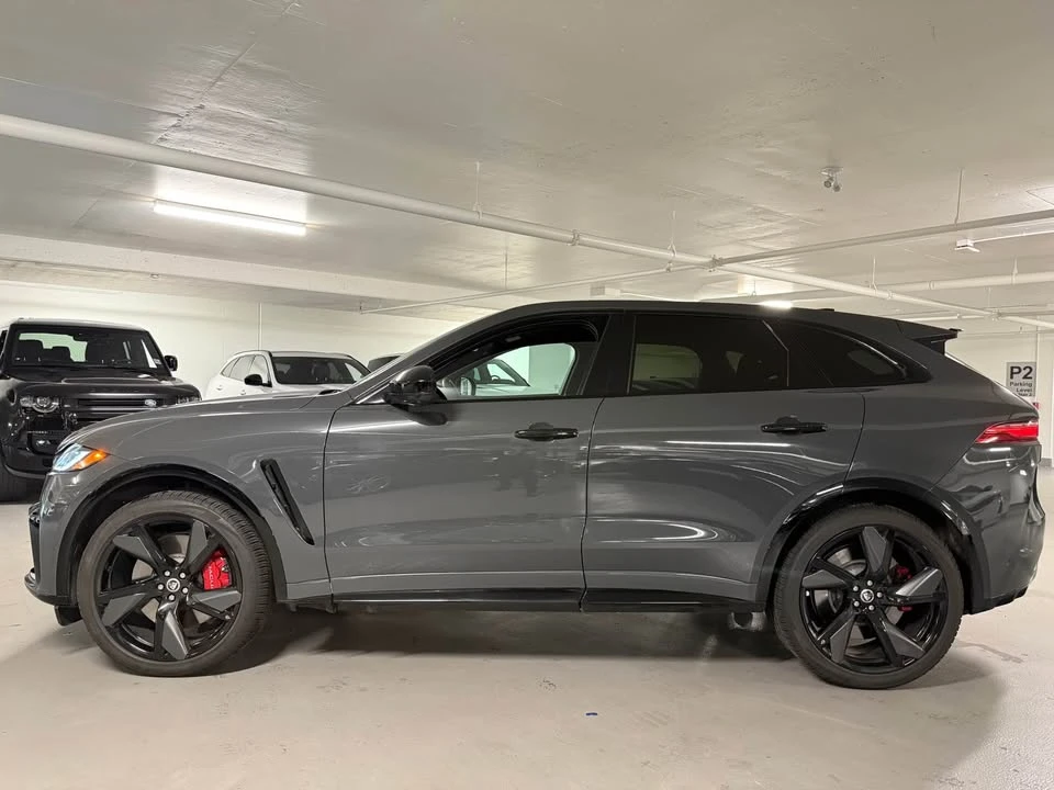 2025 Jaguar F-Pace - Image 10 of 20