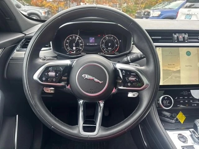 2025 Jaguar F-Pace - Image 14 of 19