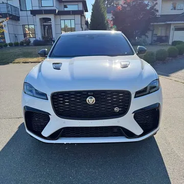 2025 Jaguar F-PACE SVR 575 Edition