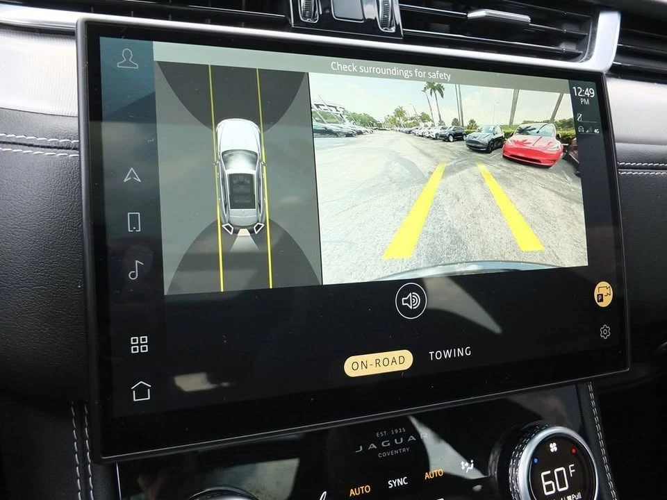 2025 Jaguar F-Pace - Image 7 of 19
