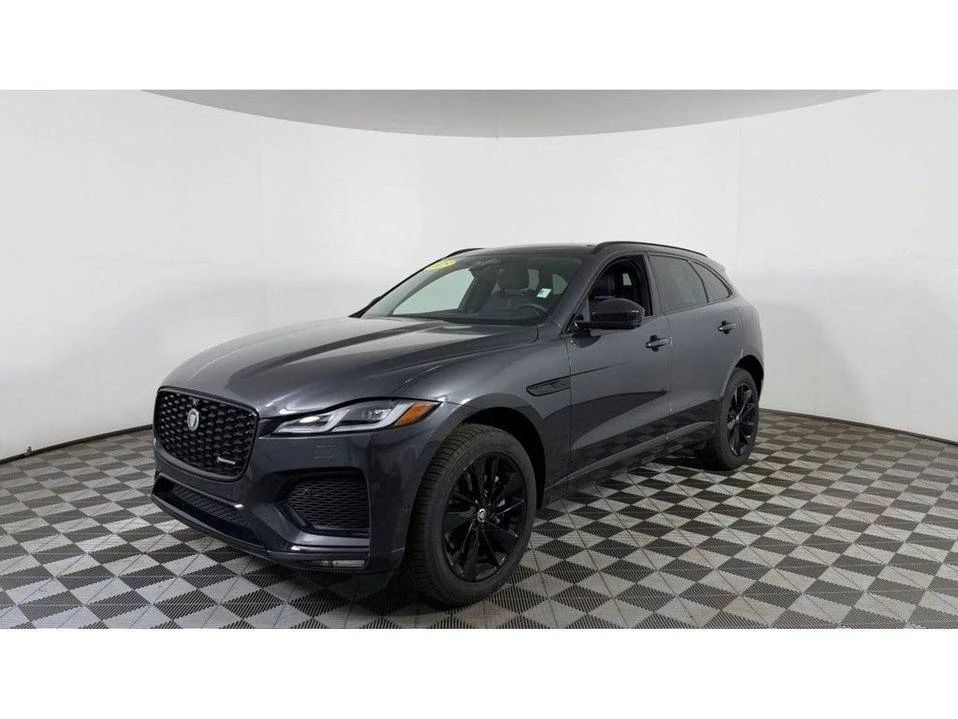 2025 Jaguar F-Pace - Image 3 of 20