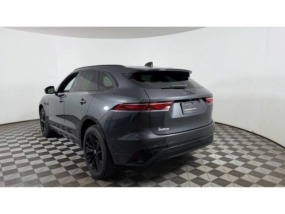 2025 Jaguar F-Pace - Image 5 of 20