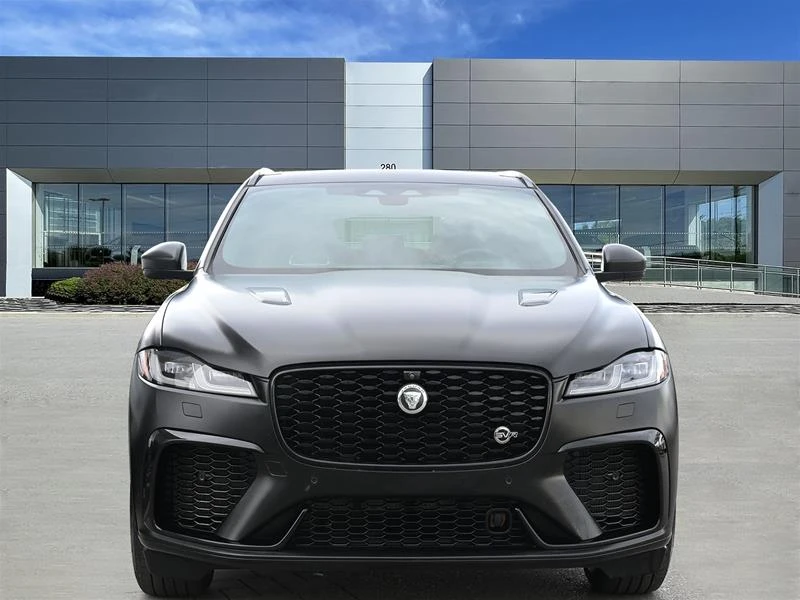 2025 Jaguar F-Pace - Image 5 of 10