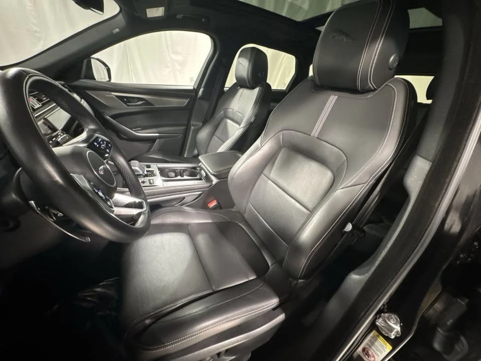2025 Jaguar F-Pace - Image 13 of 20