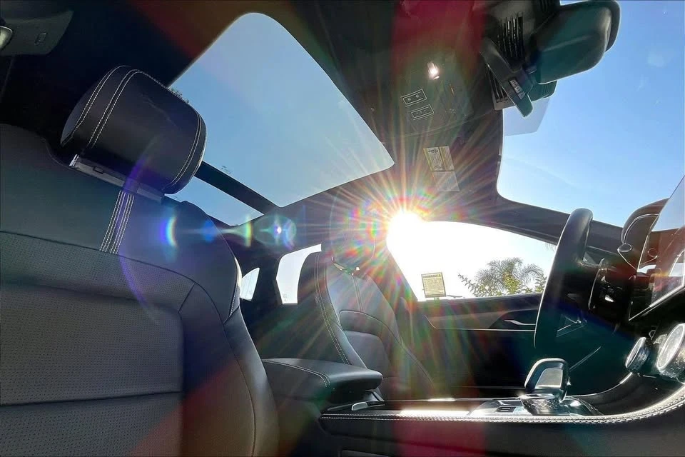 2025 Jaguar F-Pace - Image 13 of 16