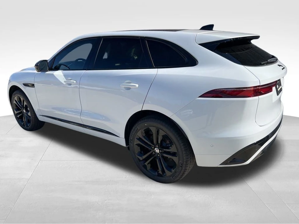 2025 Jaguar F-Pace - Image 6 of 12