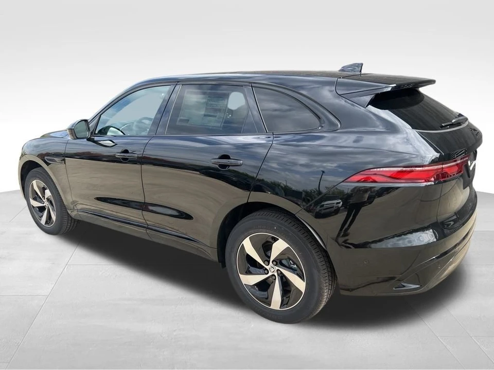 2025 Jaguar F-Pace - Image 3 of 12