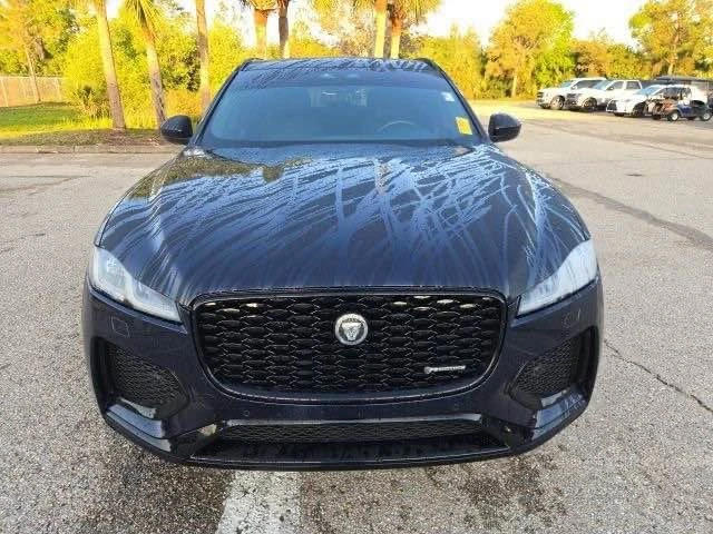 2025 Jaguar F-Pace - Image 2 of 19