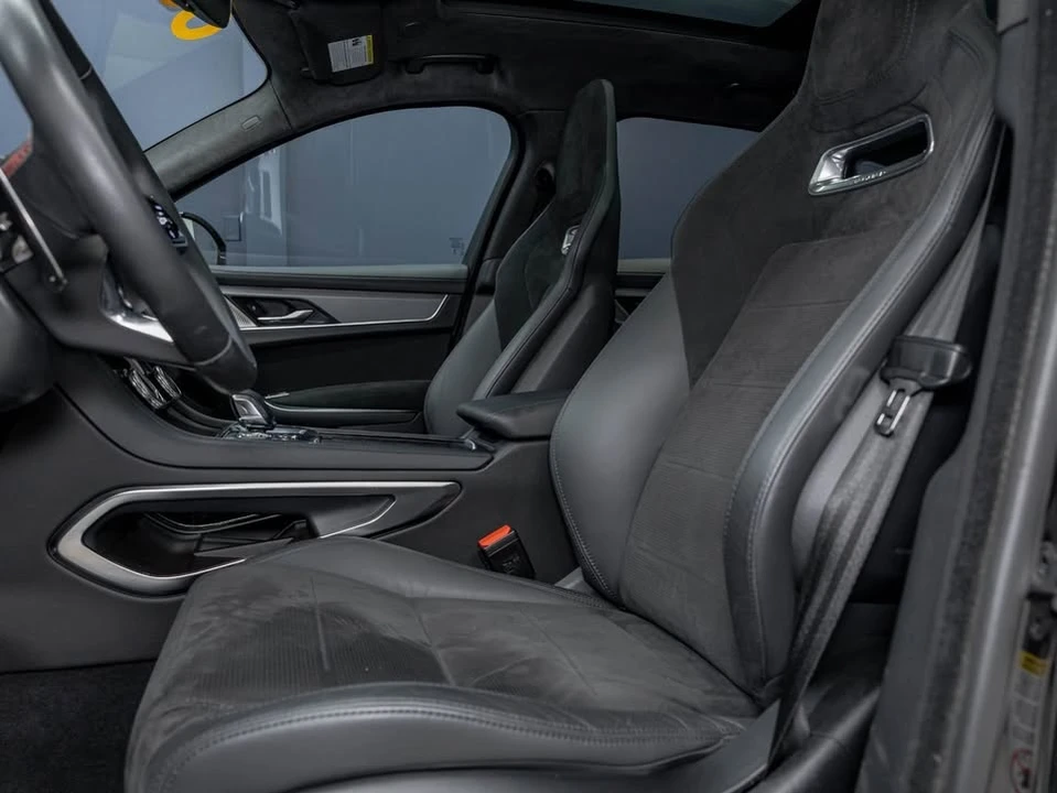 2025 Jaguar F-Pace SVR - Image 12 of 20
