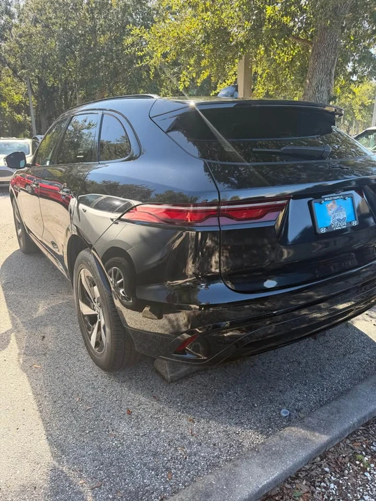 2025 Jaguar F-Pace SVR - Image 8 of 9