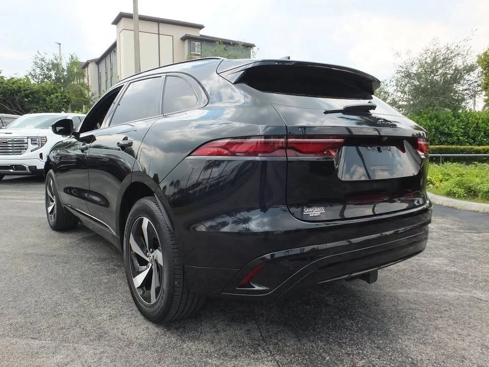 2025 Jaguar F-Pace - Image 12 of 20