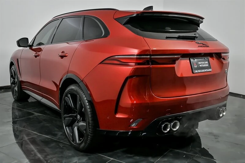 2025 Jaguar F-Pace SVR - Image 8 of 21
