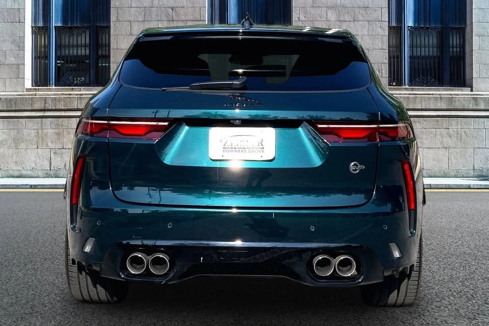2025 Jaguar F-Pace SVR - Image 4 of 20