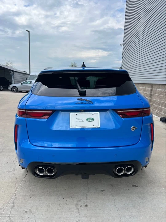 2025 Jaguar F-Pace SVR - Image 5 of 18