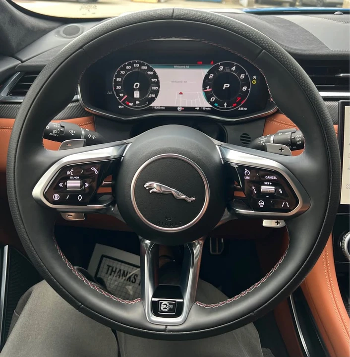 2025 Jaguar F-Pace SVR - Image 15 of 18