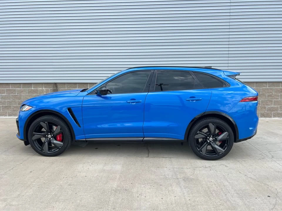 2025 Jaguar F-Pace SVR - Image 4 of 18