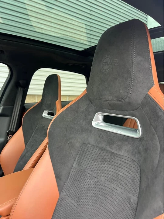 2025 Jaguar F-Pace SVR - Image 9 of 18