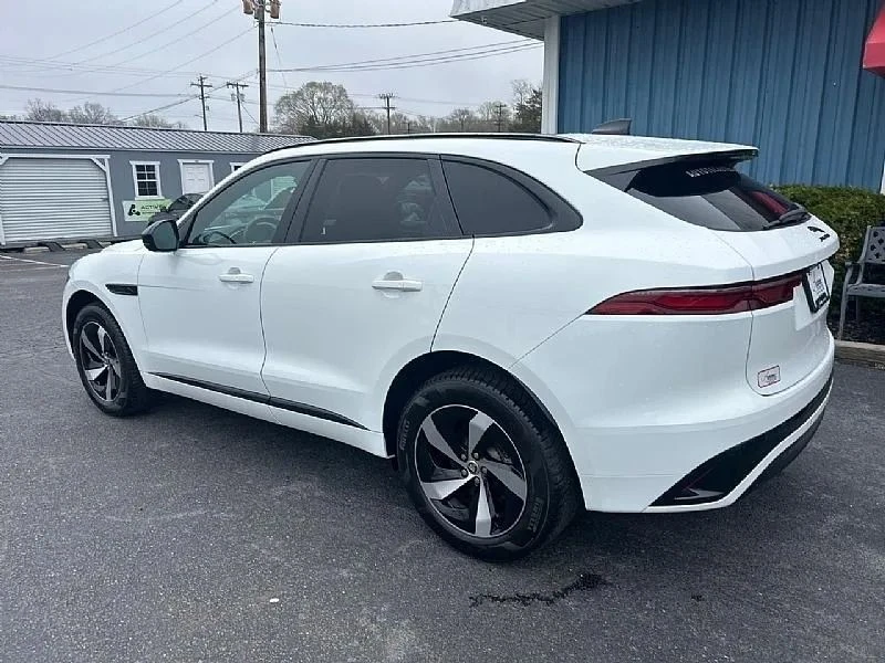 2025 Jaguar F-Pace - Image 4 of 12
