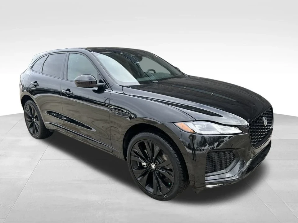 2025 Jaguar F-Pace - Image 7 of 12