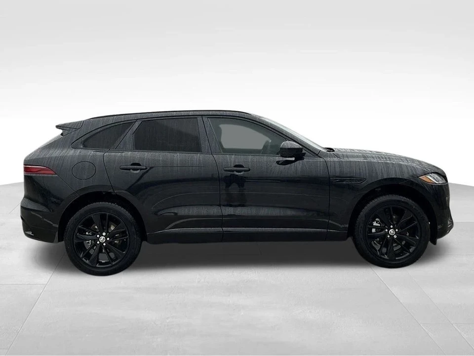2025 Jaguar F-Pace - Image 8 of 12