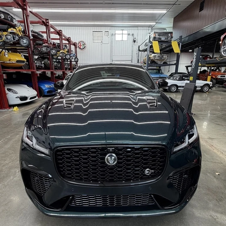 2025 Jaguar F-Pace SVR - Image 3 of 21