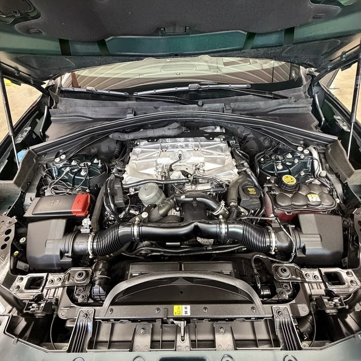 2025 Jaguar F-Pace SVR - Image 21 of 21