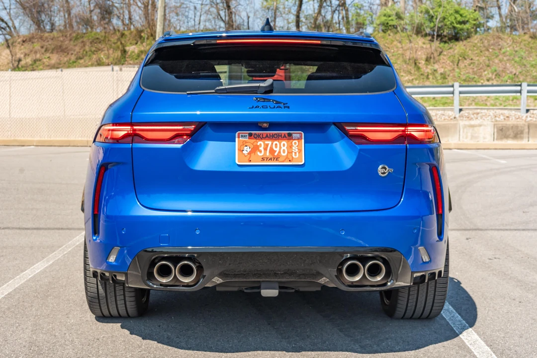 2025 Jaguar F-Pace SVR - Image 5 of 31