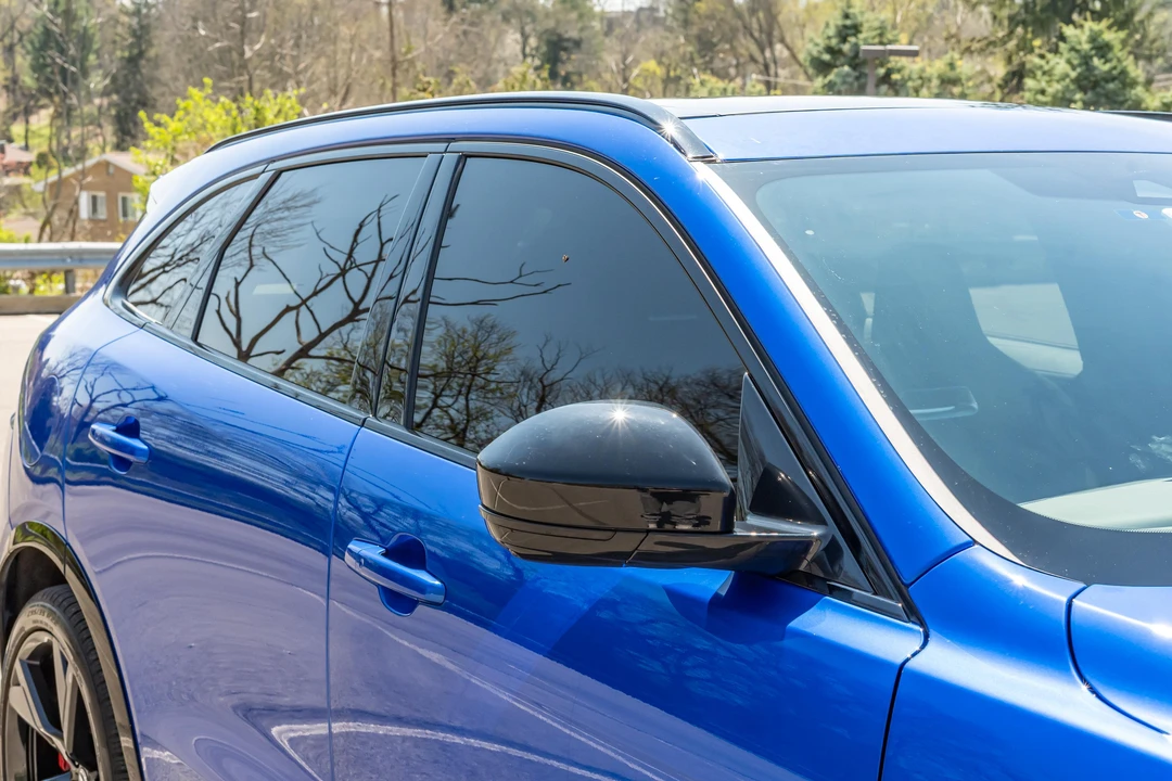 2025 Jaguar F-Pace SVR - Image 20 of 31