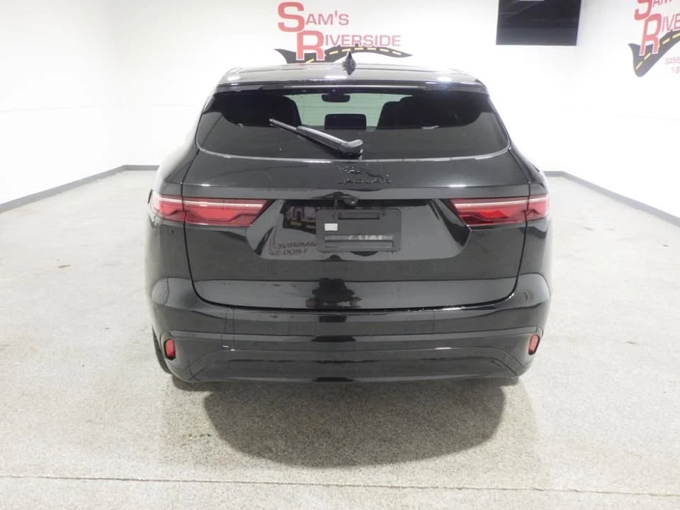 2025 Jaguar F-Pace - Image 5 of 10