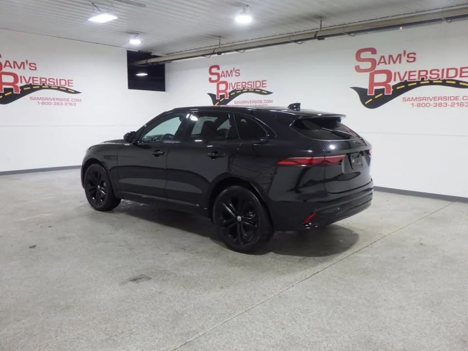 2025 Jaguar F-Pace - Image 6 of 10