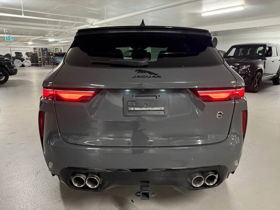 2025 Jaguar F-Pace - Image 8 of 20