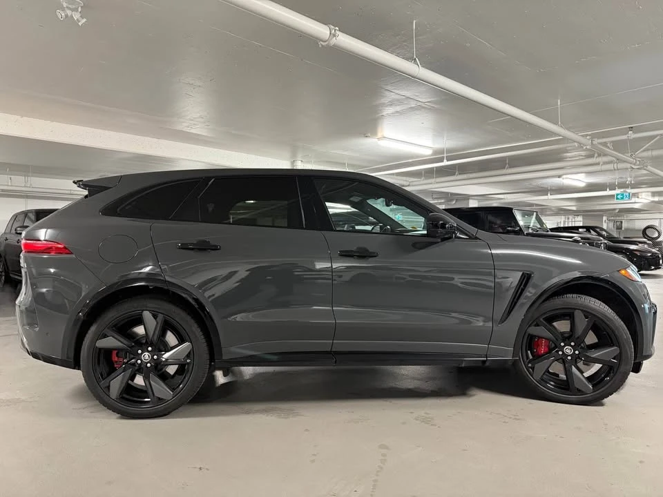 2025 Jaguar F-Pace - Image 5 of 20