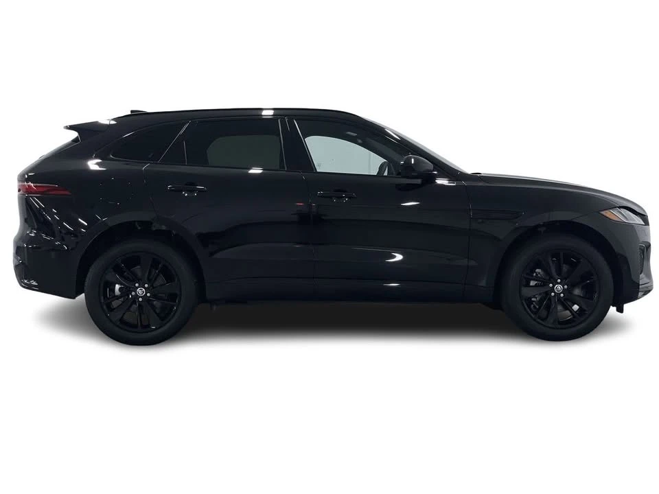 2025 Jaguar F-Pace - Image 15 of 19
