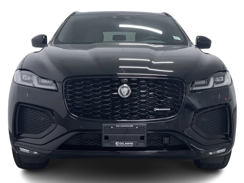 2025 Jaguar F-Pace - Image 3 of 19