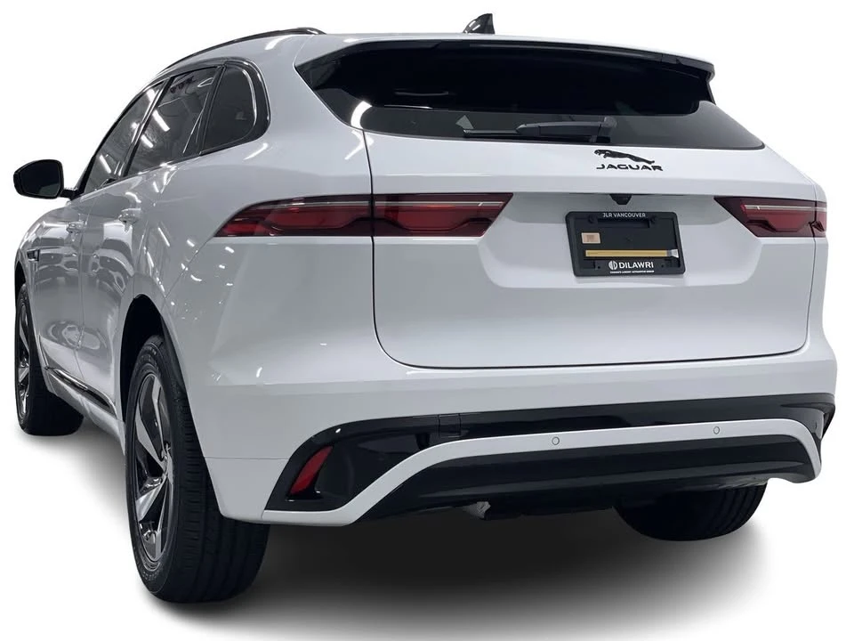 2025 Jaguar F-Pace - Image 10 of 20