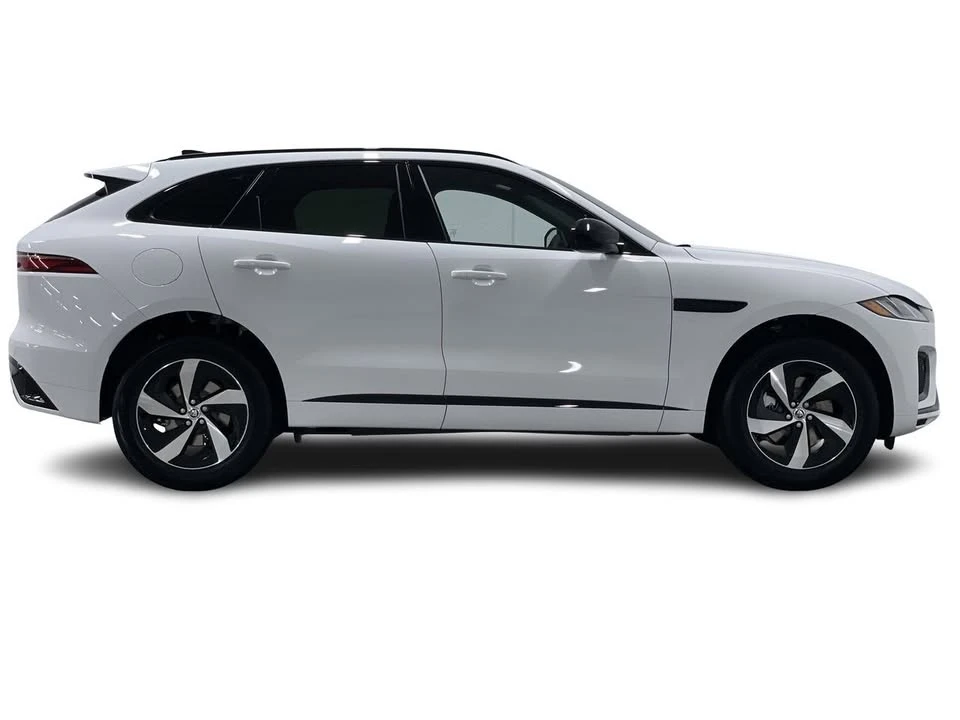 2025 Jaguar F-Pace - Image 15 of 20