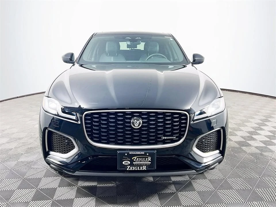 2025 Jaguar F-Pace - Image 4 of 20
