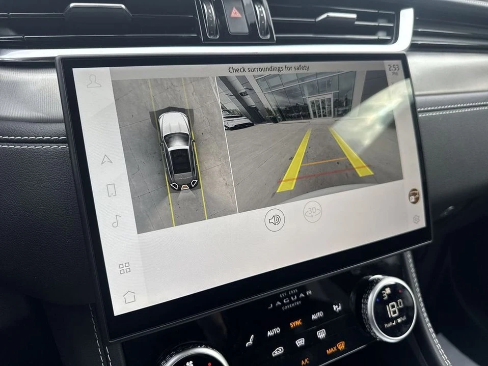 2025 Jaguar F-Pace - Image 11 of 18