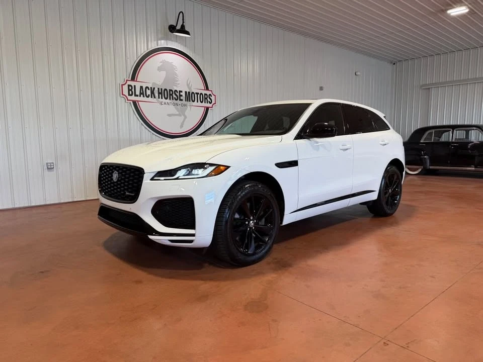 2025 Jaguar F-Pace - Image 5 of 20