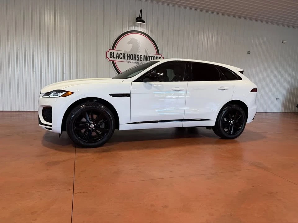 2025 Jaguar F-Pace - Image 4 of 20