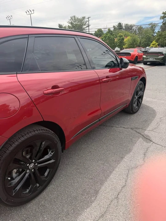 2025 Jaguar F-Pace - Image 4 of 7