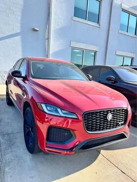 2025 Jaguar F-PACE P400 R-Dynamic S